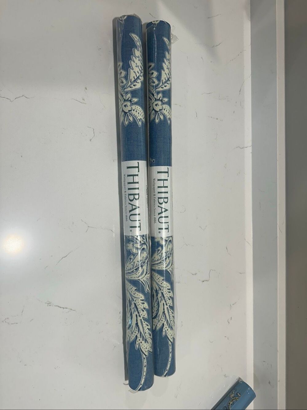 Thibaut wallpaper pattern 839-T-920 Promenade Collection 2 double Rolls Blue Flo